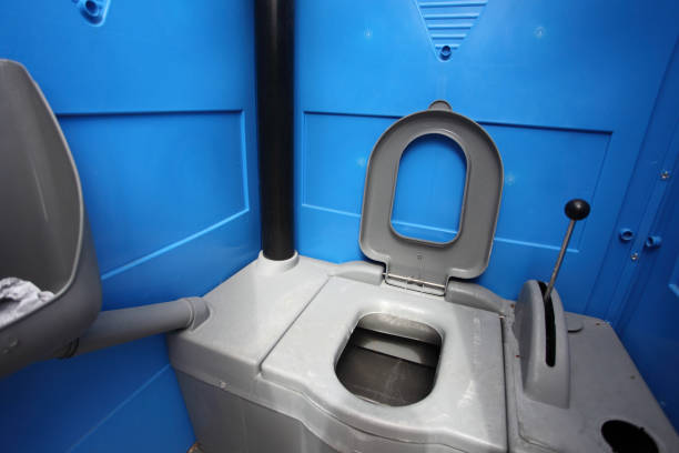 Best Portable restroom trailer rental  in Smithfield, NC
